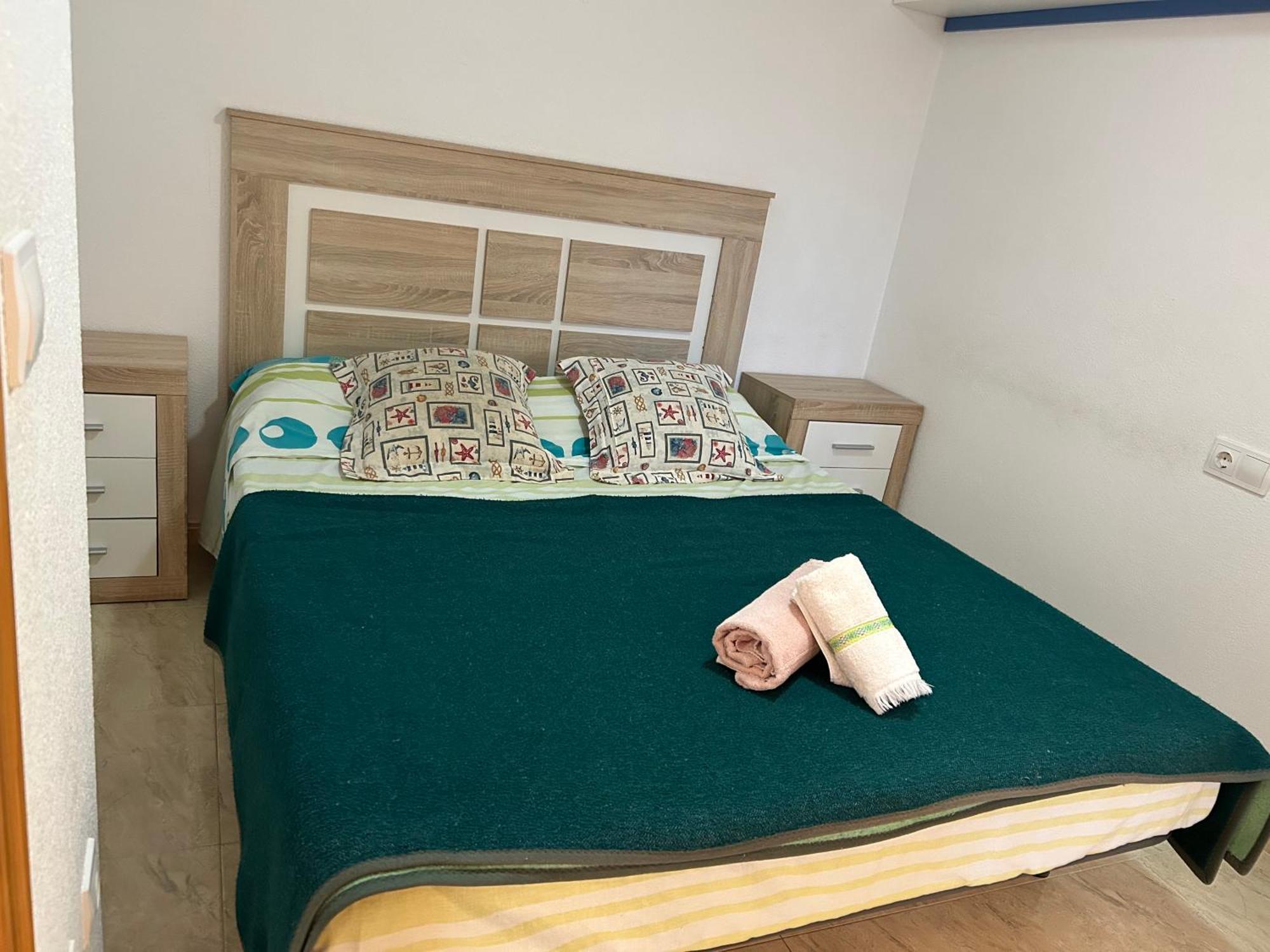 Apartamento Aparta de 2 Habit con piscina Matalentisco Exterior foto